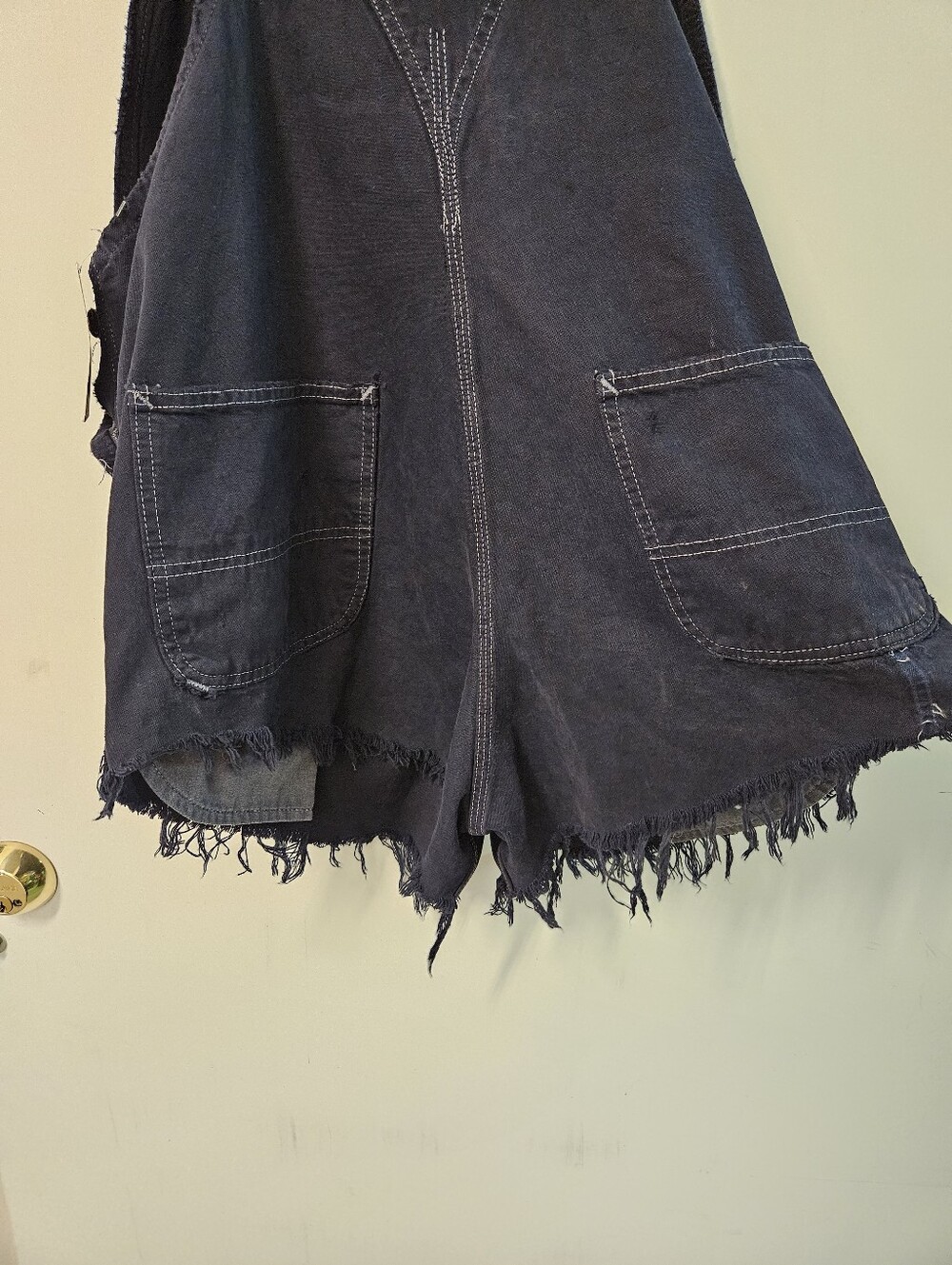 Urban Renewal Carhartt Overall Shorts - Picture 5 of 7